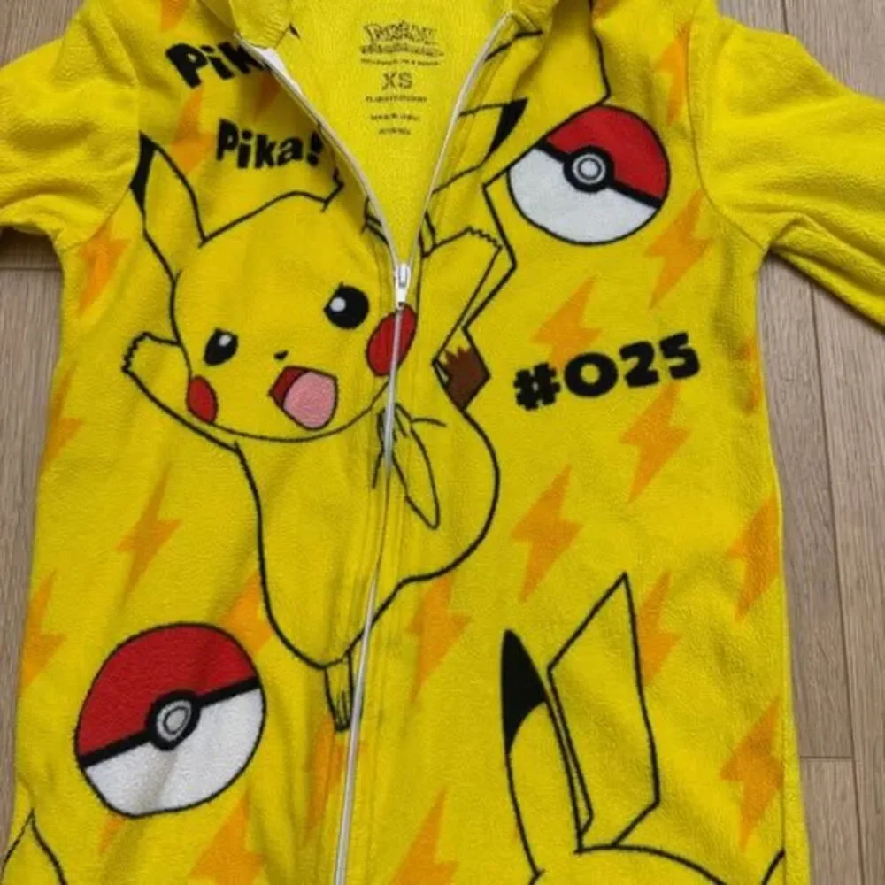 Pokémon Pikachu One-Piece Pajamas Size XS